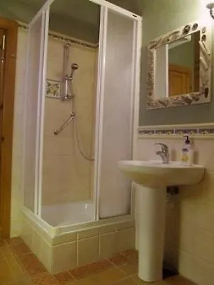 לינה וארוחת בוקר U Idalii סטארה יוצ'י