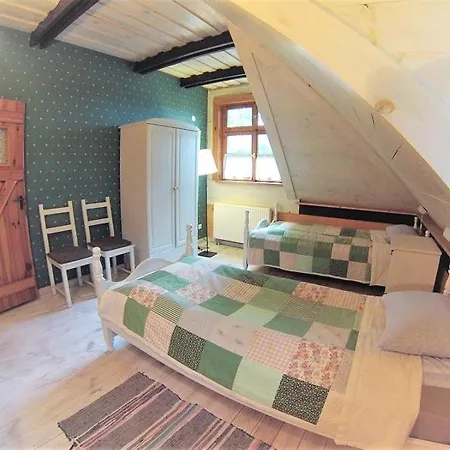 לינה וארוחת בוקר U Idalii *